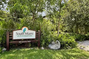 6390 SW 69th St, South Miami, FL 33143 - Photo 30