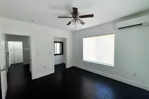 1631 NW 3 St, Miami, FL 33125 - Photo 4