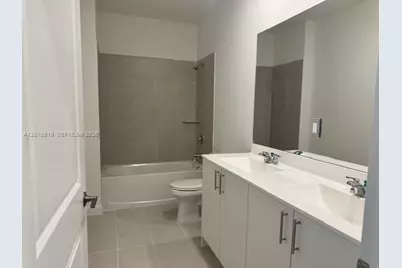 2225 SE 30th St #2225, Homestead, FL 33035 - Photo 12