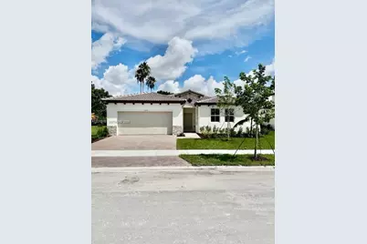2225 SE 30th St #2225, Homestead, FL 33035 - Photo 1