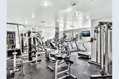 4101 Pine Tree Dr #926,925, Miami Beach, FL 33140 - Photo 4