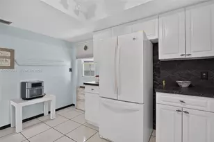 7844 Beechfern Cir, Tamarac, FL 33321 - Photo 22