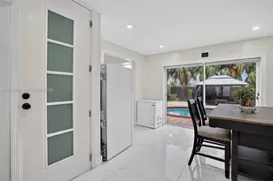 11818 SW 273rd Ln, Homestead, FL 33032 - Photo 10