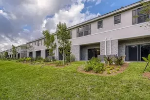 142 SE 5th Ct, Deerfield Beach, FL 33441 - Photo 14