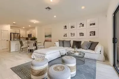 142 SE 5th Ct, Deerfield Beach, FL 33441 - Photo 6