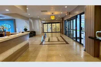 3701 N Country Club Dr #304, Aventura, FL 33180 - Photo 32