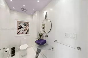 1040 Biscayne Blvd, Miami, FL 33132 - Photo 20
