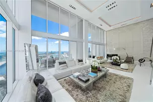 1040 Biscayne Blvd, Miami, FL 33132 - Photo 2