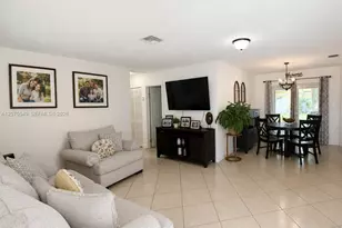 3312 NW 182nd St, Miami Gardens, FL 33056 - Photo 4