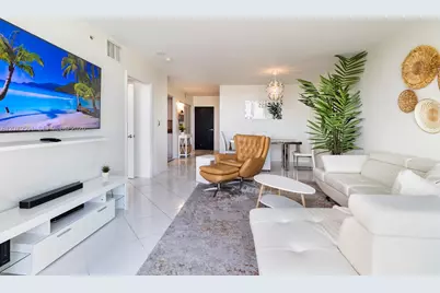90 Alton Rd #1005, Miami Beach, FL 33139 - Photo 4