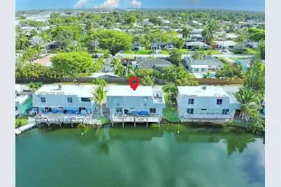 1370 NE 40th Dr, Oakland Park, FL 33334 - Photo 2