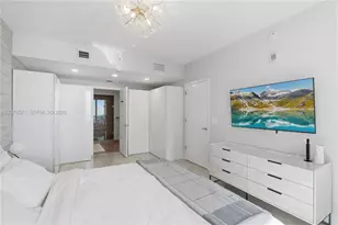 1010 Brickell Ave, Miami, FL 33131 - Photo 18