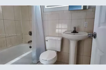 9815 SW 51st Ter #2, Miami, FL 33165 - Photo 6