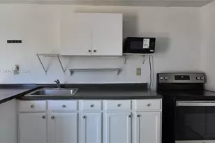 9815 SW 51st Terrace, Miami, FL 33165 - Photo 2