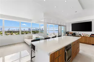 3 Island Ave, Miami Beach, FL 33139 - Photo 2
