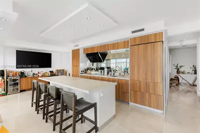 3 Island Ave #14D, Miami Beach, FL 33139 - Photo 12