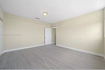 1020 NW 2 Ave #302, Hallandale Beach, FL 33009 - Photo 12