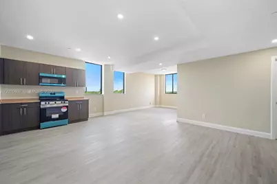 1020 NW 2 Ave #302, Hallandale Beach, FL 33009 - Photo 8
