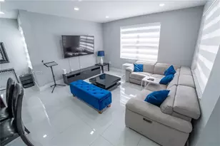 7333 NW 113th Ct, Doral, FL 33178 - Photo 8