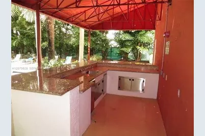 133 NE 2nd Ave #2411, Miami, FL 33132 - Photo 16