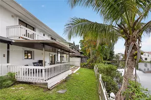 8210 SW 96th Ct, Miami, FL 33173 - Photo 58