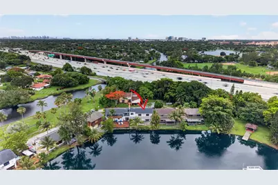8210 SW 96th Ct, Miami, FL 33173 - Photo 74