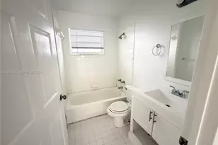 2224 Pierce St, Hollywood, FL 33020 - Photo 8