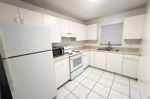 2224 Pierce St, Hollywood, FL 33020 - Photo 6