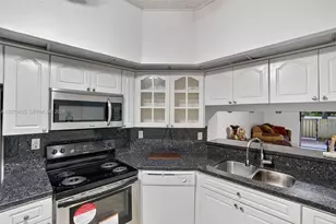 13045 SW 88th Ln, Miami, FL 33186 - Photo 6