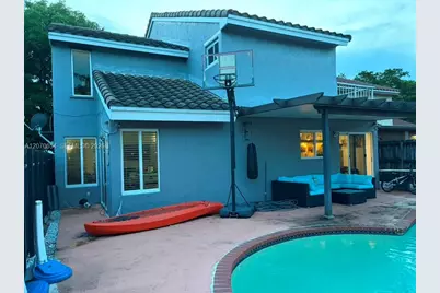 10051 SW 147th Pl, Miami, FL 33196 - Photo 10