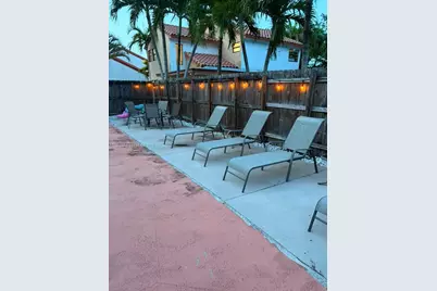 10051 SW 147th Pl, Miami, FL 33196 - Photo 18