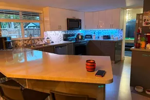 10051 SW 147th Pl, Miami, FL 33196 - Photo 2