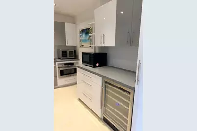 400 Kings Point Dr #PH1612, Sunny Isles Beach, FL 33160 - Photo 6