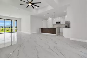1413 NE 4th Pl, Cape Coral, FL 33909 - Photo 14
