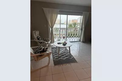 450 Golden Isles Dr #2F, Hallandale Beach, FL 33009 - Photo 18