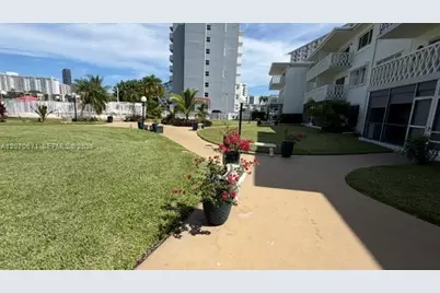 450 Golden Isles Dr #2F, Hallandale Beach, FL 33009 - Photo 28