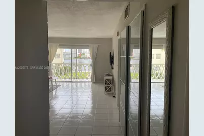 450 Golden Isles Dr #2F, Hallandale Beach, FL 33009 - Photo 20