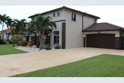 25352 SW 122nd Ct, Homestead, FL 33032 - Photo 2
