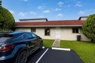 28331 SW 141st Ct, Homestead, FL 33033 - Photo 2