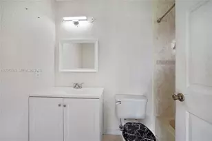 1714 NW 204th St, Miami Gardens, FL 33056 - Photo 12