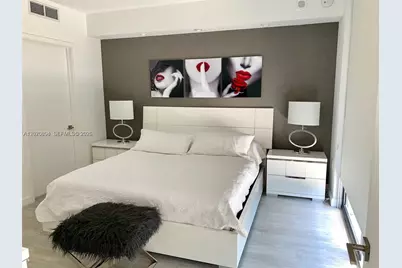 55 SW 9th St #2706, Miami, FL 33130 - Photo 6