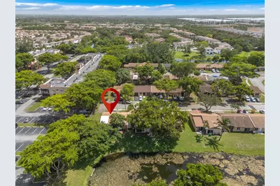 9291 E Elm Ln, Miramar, FL 33025 - Photo 2