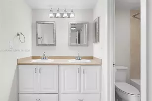 3401 N Country Club Dr, Aventura, FL 33180 - Photo 18