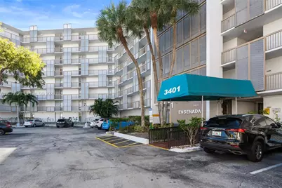 3401 N Country Club Dr #519, Aventura, FL 33180 - Photo 28