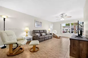 1055 NW 83rd Ave, Plantation, FL 33322 - Photo 8