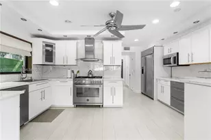 2388 Prairie Ave, Miami Beach, FL 33140 - Photo 20