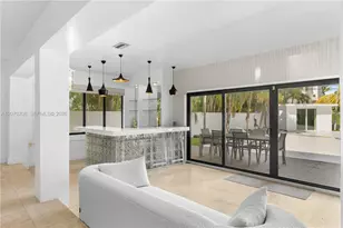 2388 Prairie Ave, Miami Beach, FL 33140 - Photo 10