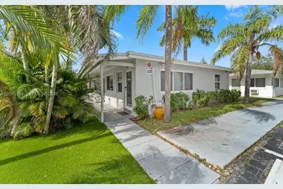 1133 NE 17th Ave #7, Fort Lauderdale, FL 33304 - Photo 2