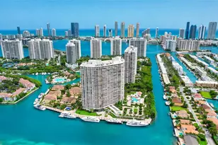 1000 W Island Blvd, Aventura, FL 33160 - Photo 42