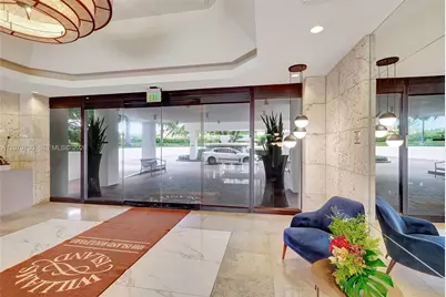 1000 W Island Blvd #1710, Aventura, FL 33160 - Photo 4